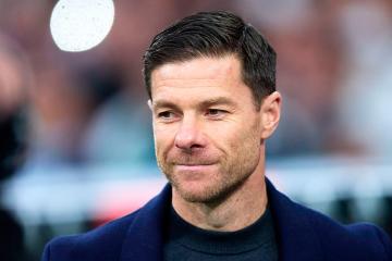 Xabi Alonso: “Mbappé no está descartado, vamos a esperar hasta el martes”