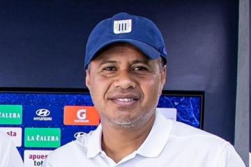 Quinteros: "Es prematuro pensar en un cambio de técnico en Alianza"