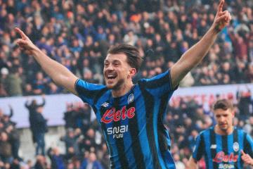 Atalanta le dio vuelta al Napoli