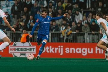 Rijeka, de Barco, empató ante el líder en Croacia