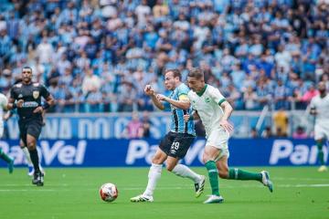 Gremio, de Noriega, no pudo en casa ante Juventude