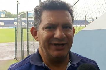 Hugo Romero: "Alianza Lima tiene mejor equipo que el nuestro, pero venimos a clasificar"