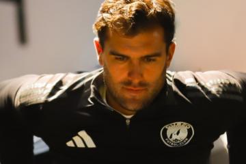 Ampuero sobre el penal polémico: “Es cuestión de interpretación”
