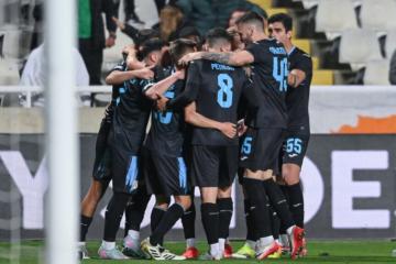 Con Alfonso Barco como titular, Rijeka avanzó a octavos de la Conference League