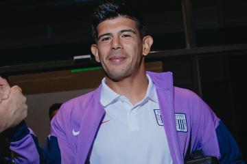 Pavez sobre su lesión: "Creo que es un esguince"
