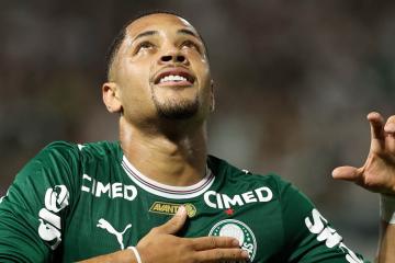 Palmeiras se hizo fuerte en casa y avanzó en el Campeonato Paulista