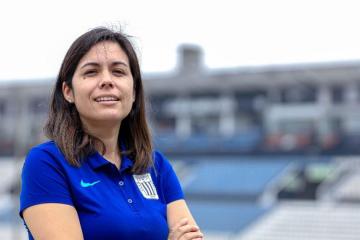 Sisy Quiroz: "Año a año iremos mejorando el nivel de nuestras jugadoras extranjeras"