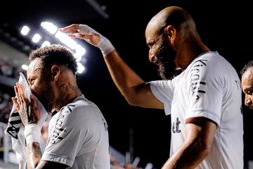Santos consiguió su primera victoria en el Brasileirao