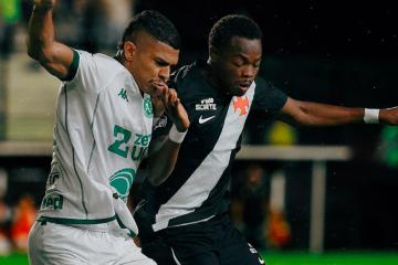Vasco da Gama sumó su primer punto en el Brasileirao