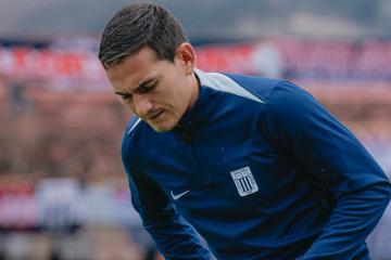 Vélez: "Nosotros, como Alianza, tenemos que ganar todos los partidos"