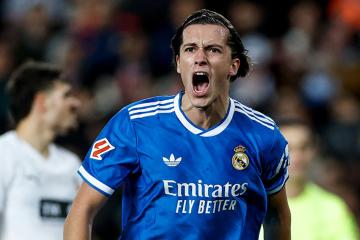 Real Madrid se mantiene cerca de la cima de La Liga