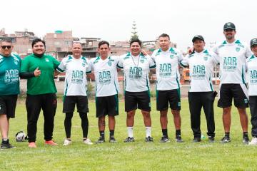 'Cachete' Zúñiga dirige al Sporting Company San Antonio en Liga 3