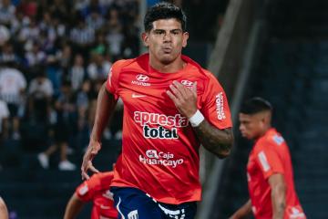Pavez: "Tenemos un gran equipo, pero hay que ir paso a paso"