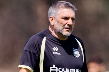 Ameli: "Estamos con mucho estusiasmo; tenemos que ayudar al plantel a que retome la confianza"