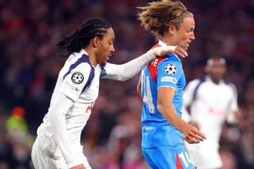 Atlético de Madrid perdió pero avanzó en la Champions League