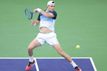 ¡Avanzó el campeón! Draper remontó y debutó con victoria en Indian Wells