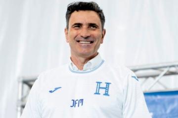 DT de Honduras: "Tengo definido el 95% del listado para enfrentar a Perú"