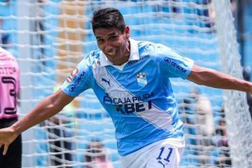 Ávila: "Estoy haciendo historia con Sporting Cristal, sin buscarlo"