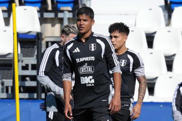 Zegarra: "Sería bonito tener minutos con la Selección"