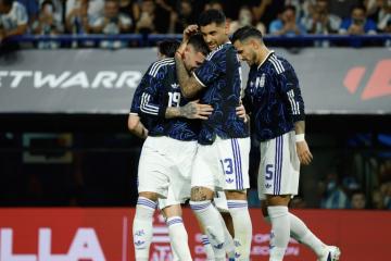 Se despidió con goleada: Argentina venció 5-0 a Zambia