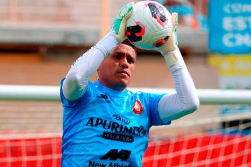 Camacho: "Creemos que campeonar el Apertura no es algo descabellado"