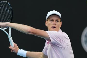 Sinner se impuso a Tiafoe y avanzó a semifinales