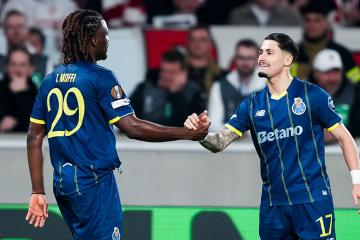 Porto sacó ventaja ante Stuttgart por los octavos de la Europa League