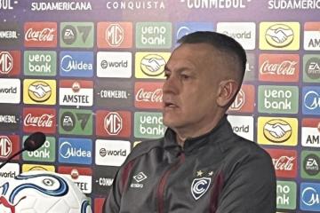Melgarejo: "Estoy feliz por los jugadores que dan la vida en cada partido"