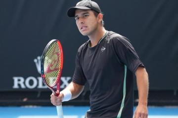Gonzalo Bueno avanzó a cuartos de final en Santa Cruz