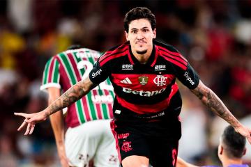 Flamengo venció por 2-1 a Fluminense por el Brasileirao
