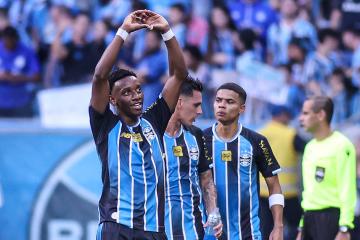 Con Noriega, Gremio venció en casa a Coritiba por el Brasileirao