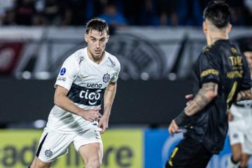Olimpia empató en casa ante Barracas Central