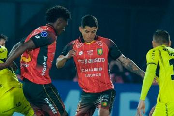 Deportivo Recoleta y Deportivo Cuenca no se sacaron diferencias por la Copa Sudamericana