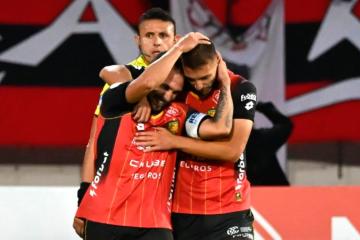 Deportivo Cuenca venció por la mínima a Santos en la Sudamericana