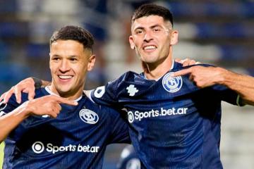 ¡Puntero e invicto! Independiente Rivadavia venció a Dvo. La Guaira