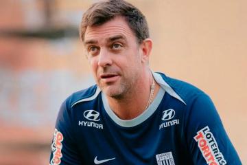 Guede: "Felicito a mis jugadores porque dejaron la vida en la cancha"