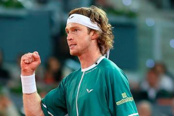 Rublev se metió a cuartos de final del Masters de Roma