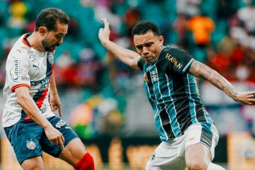 Noriega fue titular en el empate de Gremio ante Bahía por el Brasileirao