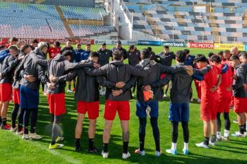 Cienciano entrenó en el Garcilaso previo al duelo ante Juventud