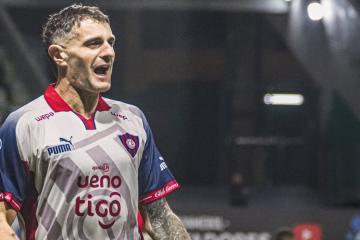 Cerro dio la sorpresa ante Palmeiras y es líder de su grupo