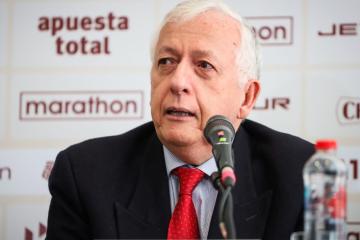 García Pye: "Cúper sabe manejar muy bien el vestuario"