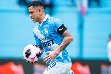 Yotún tras remontada de Cristal: "Grupo está dolido, pero seguirá poniendo el pecho"