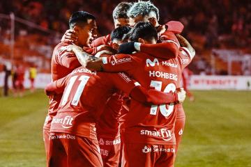 Cienciano enfrentará a Lanús en los playoffs de la Copa Sudamericana