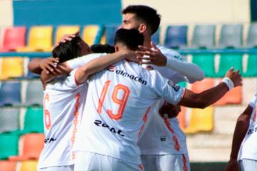 ¡'Zorros' mordieron en Juliaca! Ayacucho FC venció 2-0 a Binacional