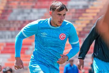Arancibia: "Contento por volver a jugar y más hacerlo ganando"