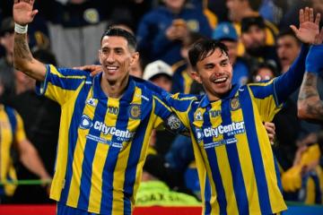 Rosario Central goleó y se metió a octavos de final de la Copa Libertadores