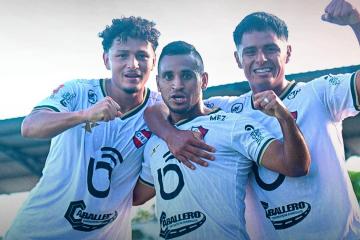 ¡Goleda en casa! Estudiantil CNI superó por 3-0 a Santos en Liga 2