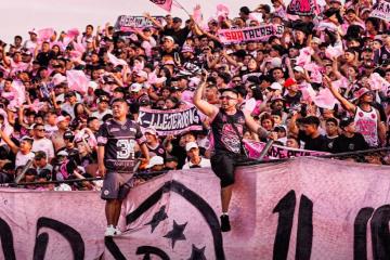 Boys anunció que se agotó tribuna sur para duelo ante Universitario
