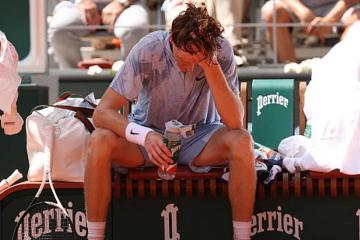 ¡Golpe en Roland Garros! Sinner fue eliminado en segunda ronda