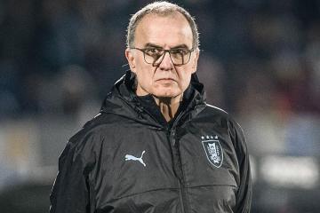 Bielsa: "La decisión de salir en el entretiempo la tomó Muslera"